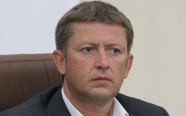 Залечь на дно в 
