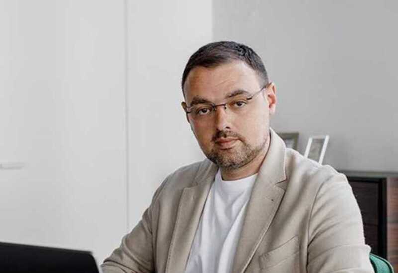 Теневая мафия Мишаловых: Дмитрий Мишалов организует подпольный контрафакт в «Табако Дом», генерируя черную наличку для семьи, несмотря на обыски